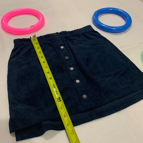 BCBG Maxaria Short Skirt - Picture 5 of 7